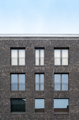 Document Name lores 9